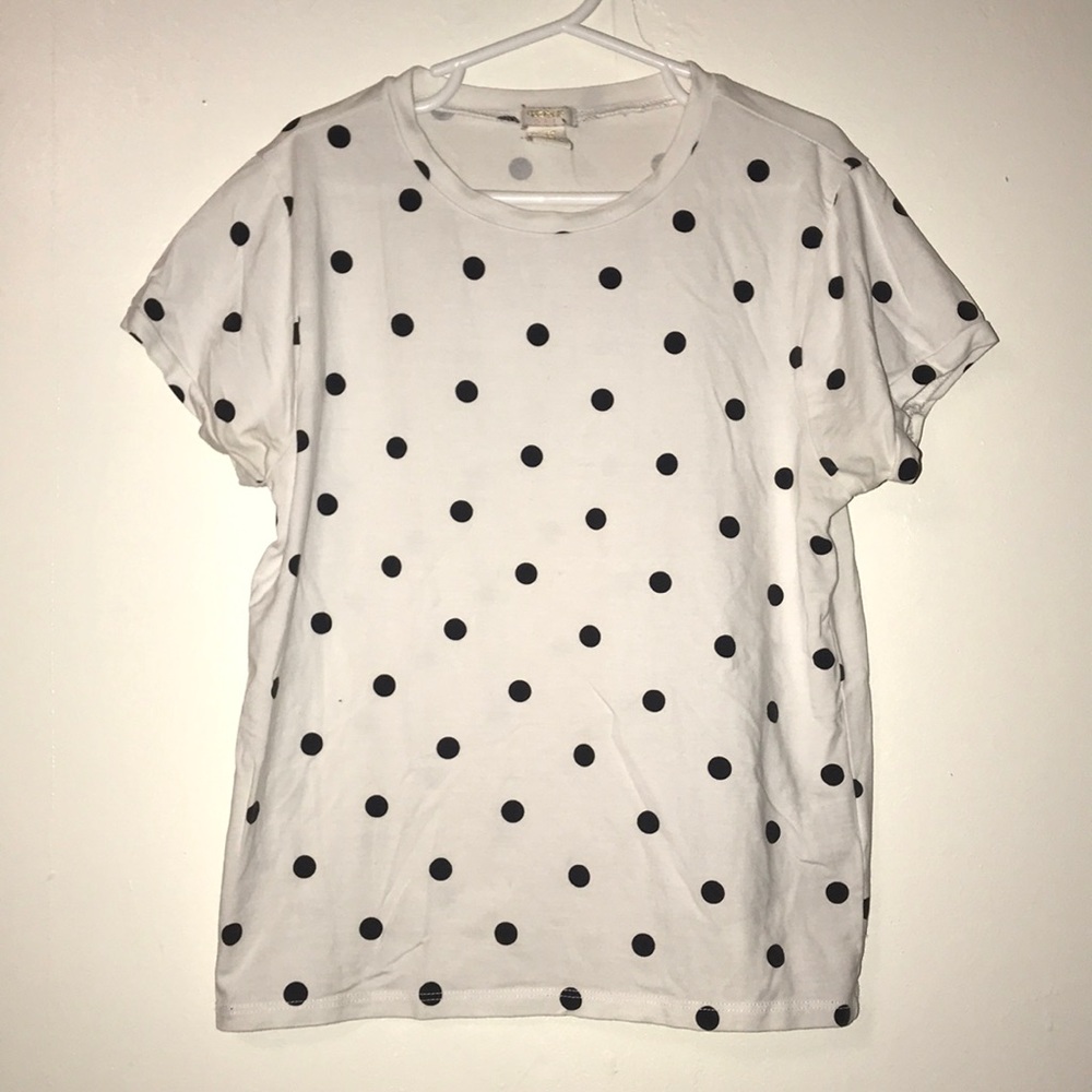 White & black polka dot short sleeve blouse